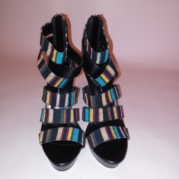 Wild Rose‎ Platform - Picture 5 of 9